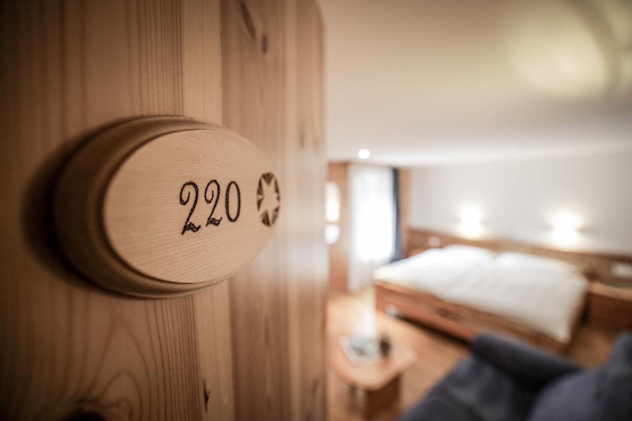 Hotel Sonnenhalde, Ароза Экстерьер фото