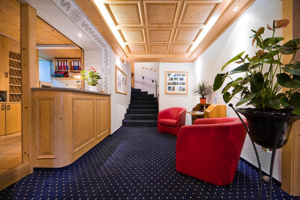 Hotel Sonnenhalde, Ароза Экстерьер фото